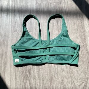 Vuori Yosemite Sports Bra Medium
